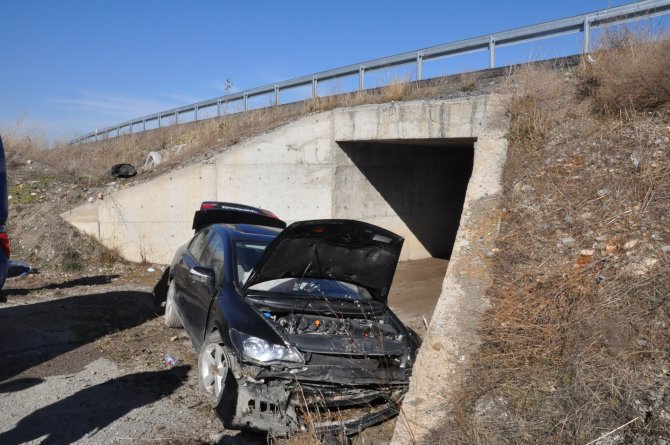 Akşehir'de trafik kazası: 4 yaralı