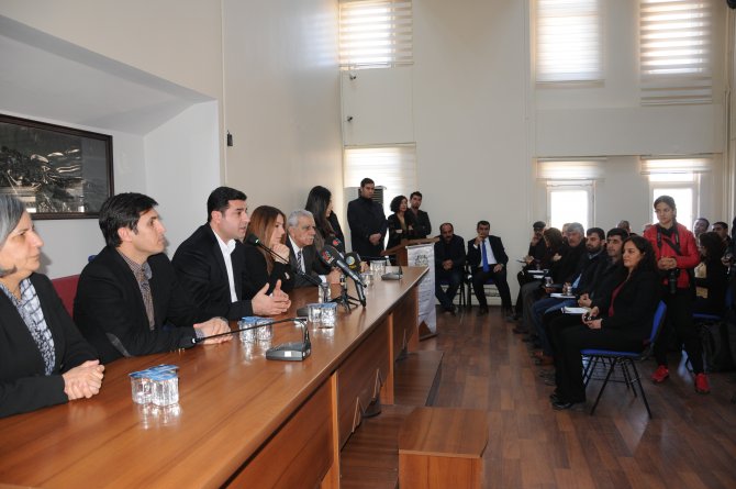 HDP Eş Genel Başkanı Demirtaş, Mardin'de