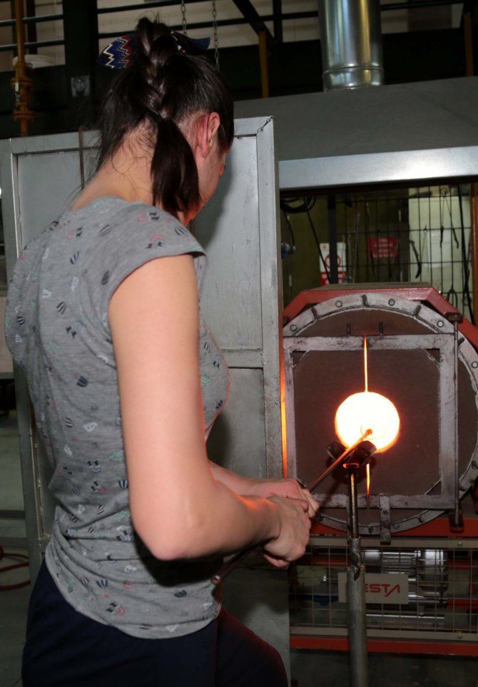 "Cam Sanatçıları için Araştırma, Geliştirme ve Üretim Platformunun Oluşturulması Projesi"