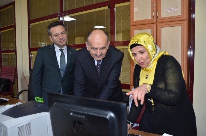 Sağlık Bakanı Müezzinoğlu Diyarbakır'da