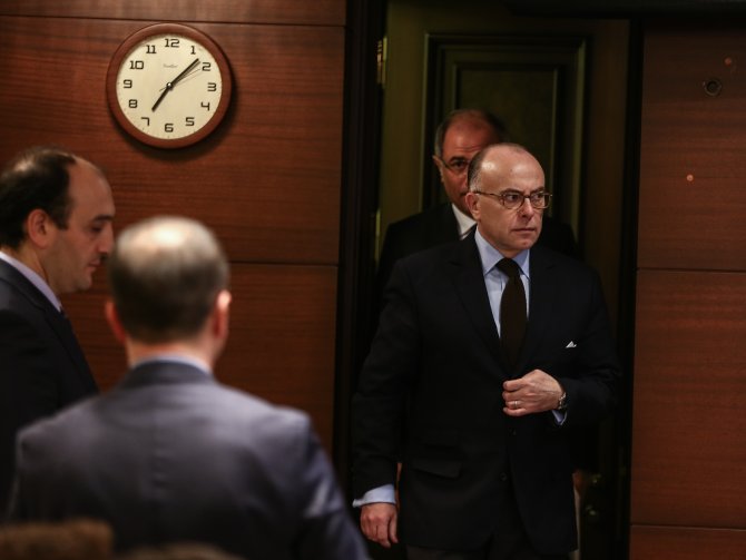 Ala-Cazeneuve ortak basın toplantısı (1)