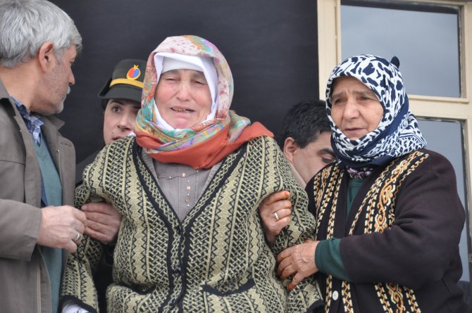 Şehit Jandarma Uzman Çavuş Arslan son yolculuğuna uğurlandı