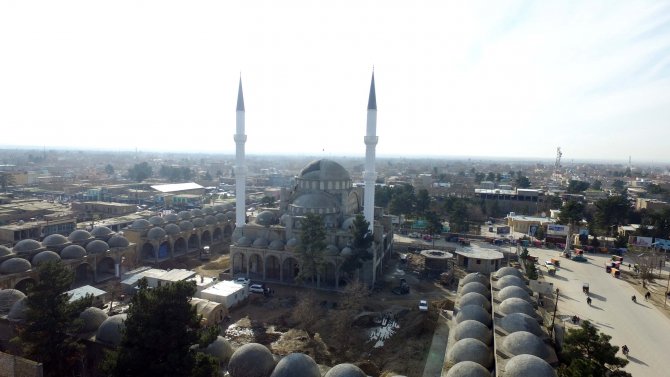 TİKA Afganistan'da Osmanlı mimarisinde cami yaptırıyor
