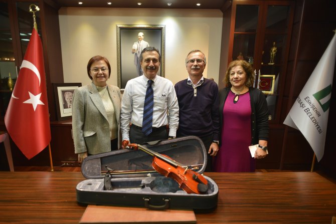 Tepebaşı Belediyesinden "Bir Enstrüman Bir Çocuk" projesi