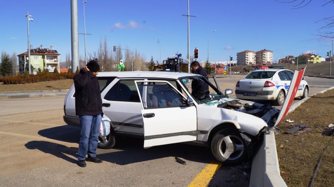 Çubuk'ta trafik kazası: 2 yaralı