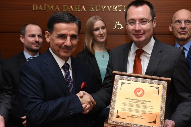 Hatay'da Suriyeliler için okul yapılacak