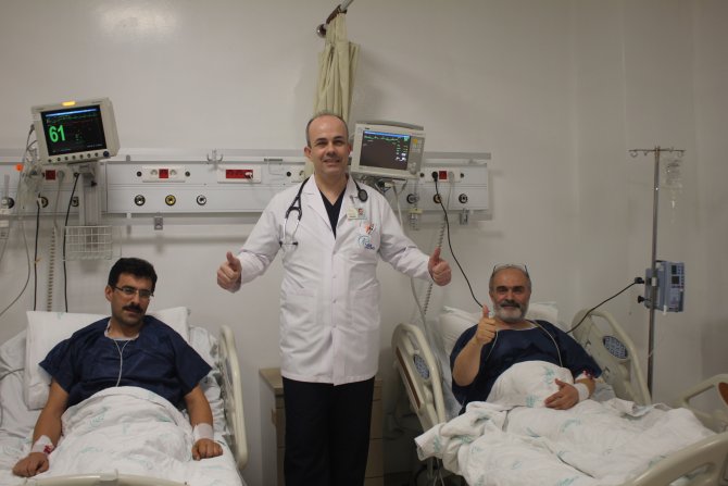 Kalp krizi geçiren ağabeyine üzüldü anjiyo oldu