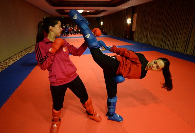 Tek rakibi tek yumurta ikizi