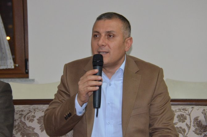 AK Parti İl Teşkilatı, partinin kurucular kurulu üyeleriyle bir araya geldi