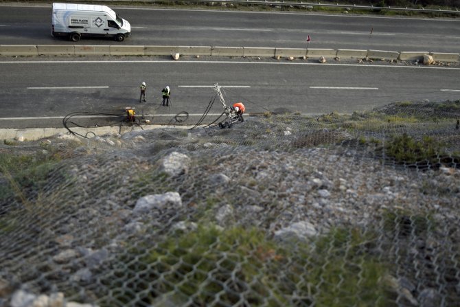 Karayollarının "örümcek adamları"