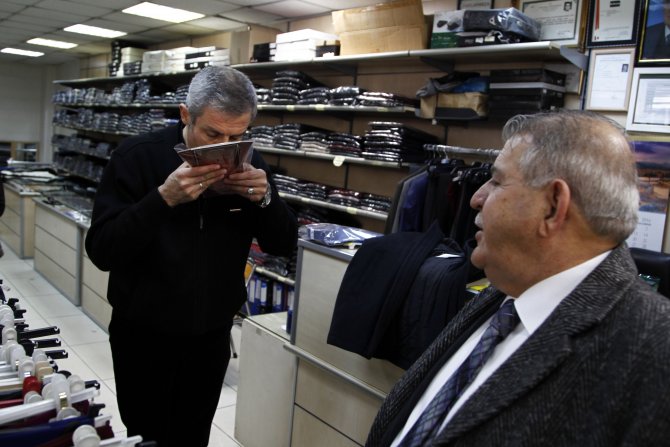 "Kurtuluş" için 10 bin Türk bayrağı dağıtıldı