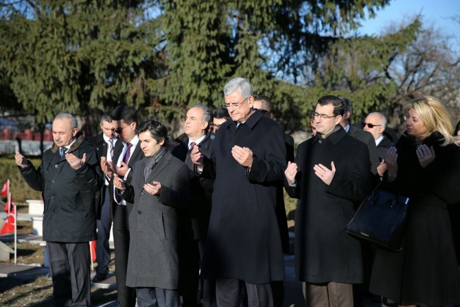 AB Bakanı Bozkır Bükreş'te