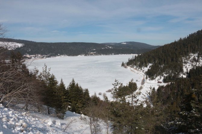 Abant ve Kartalkaya'da Sevgililer Günü yoğunluğu