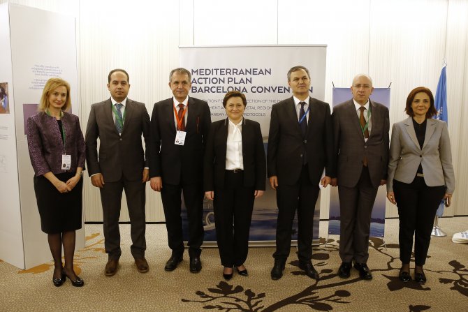 Çevre ve Şehircilik Bakanı Sarı Atina'da