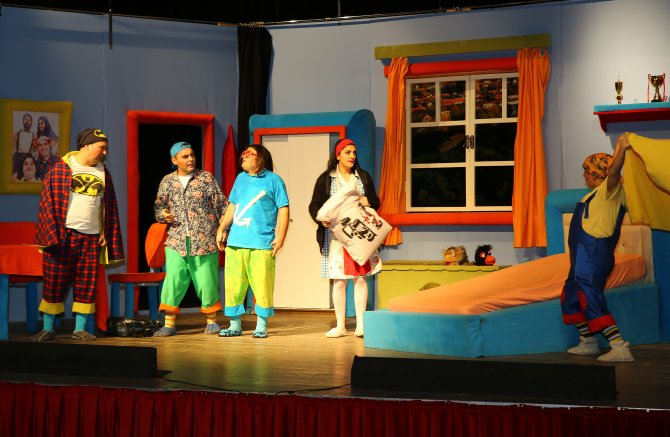 Gölbaşı'nda çocuklara ücretsiz tiyatro