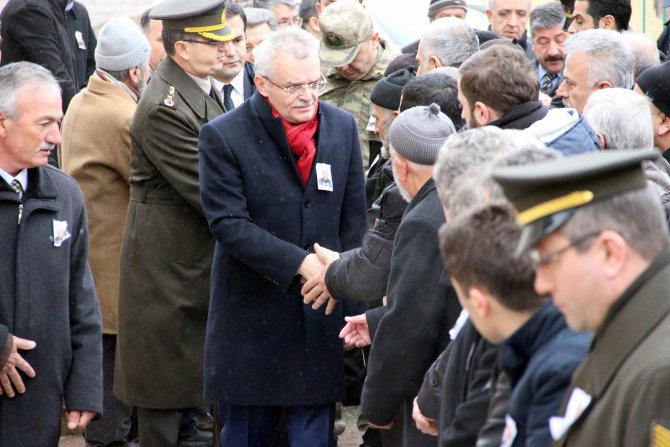 Kıbrıs gazisi Akca'nın cenazesi toprağa verildi