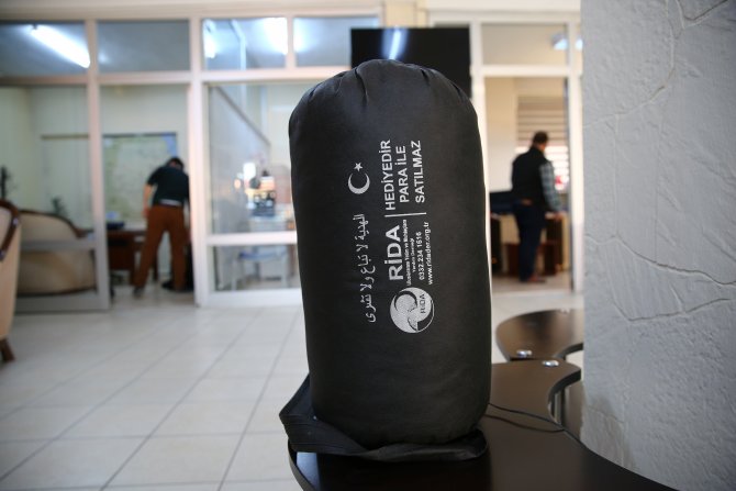 Türkmenler için "soğuğa dayanıklı uyku tulumu"