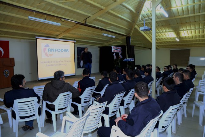 Ereğli'de polis adaylarına fotoğraf çekim kursu