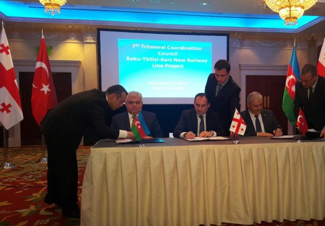 Bakü-Tiflis-Kars Demiryolu Projesi Toplantısı