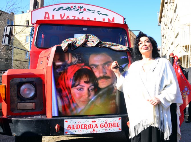 Yarım asırlık aşıklarla sevgililer günü