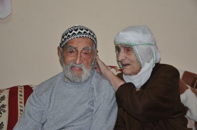 "Kıdemli" sevgililerden aşk tarifi