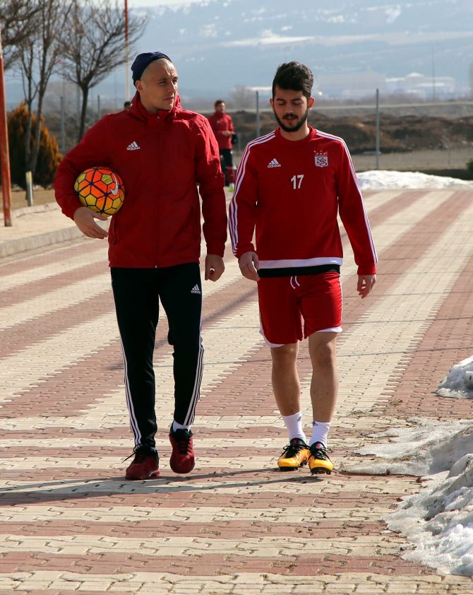 Medicana Sivasspor'da Torku Konyaspor mesaisi başladı