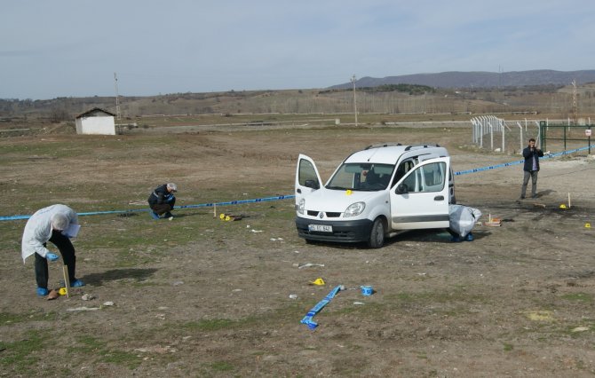 Amasya'da genç çift otomobilde ölü bulundu