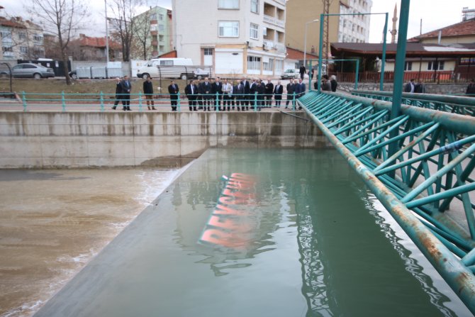 Beyşehir Belediyesi'nden kanal içerisinde şelale projesi