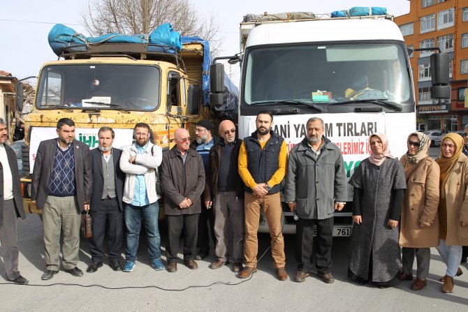 İHH'dan terör mağdurlarına 2 tırlık yardım