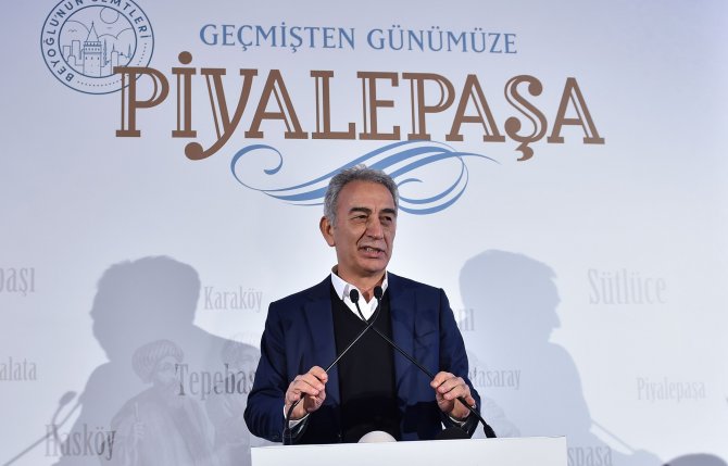 "Geçmişten Günümüze Piyalepaşa" sergisi açıldı