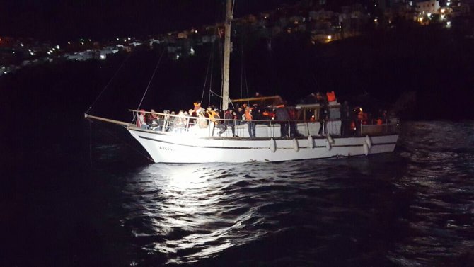 Ege Denizi'nde yasa dışı geçişler