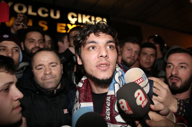 Salih Dursun'a Trabzon'da coşkulu karşılama