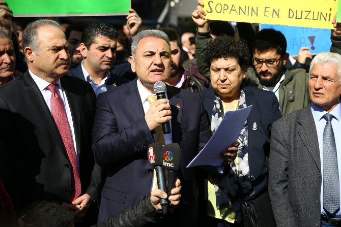 CHP Ankara İl Başkanlığından Cerattepe protestosu