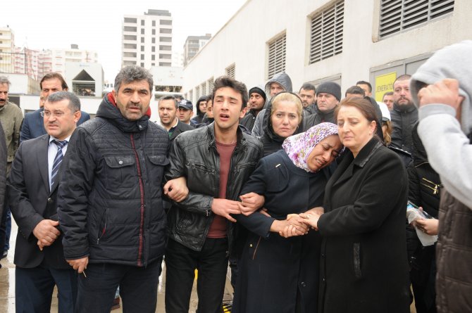 Mardin'de otomobille beton mikserinin çarpışması