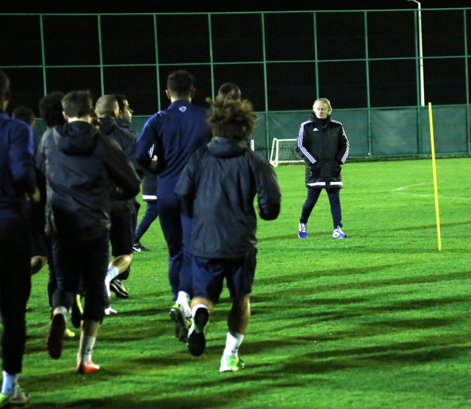 Şanlıurfaspor Teknik Direktörü Kerimoğlu: