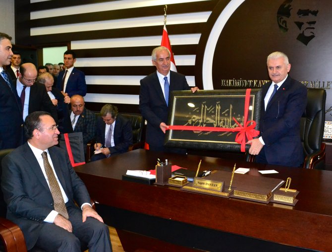 "Akdağmadeni Mevkii T-9 Tünelinin Işığa Kavuşturulması Töreni" (2)