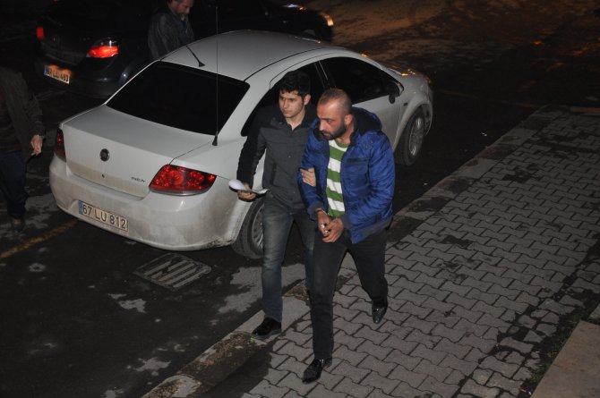 Cezaevi firarisi babaevine girerken yakalandı