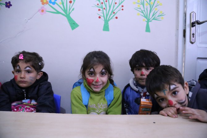 Gözyaşı, babasının yürüyeceği günü bekliyor