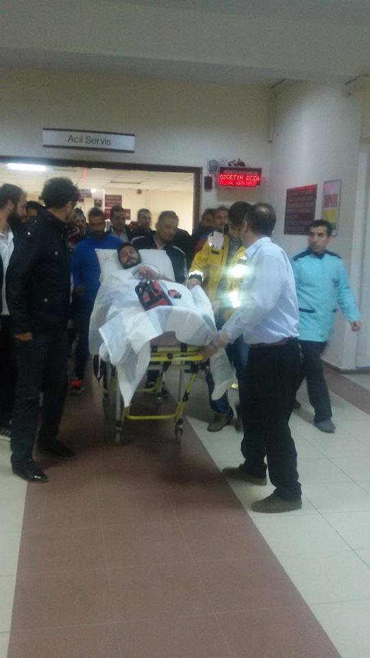 Kalp krizi geçiren futbolcuya stent takıldı