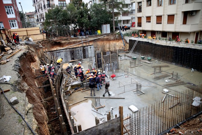 Yeşilköy'de toprak kayması: 1 yaralı