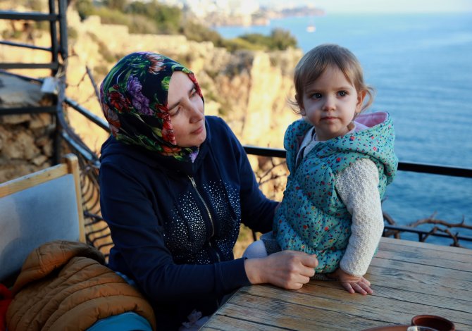 Üniversiteyi 9 yılda bitirmek zorunda kaldı