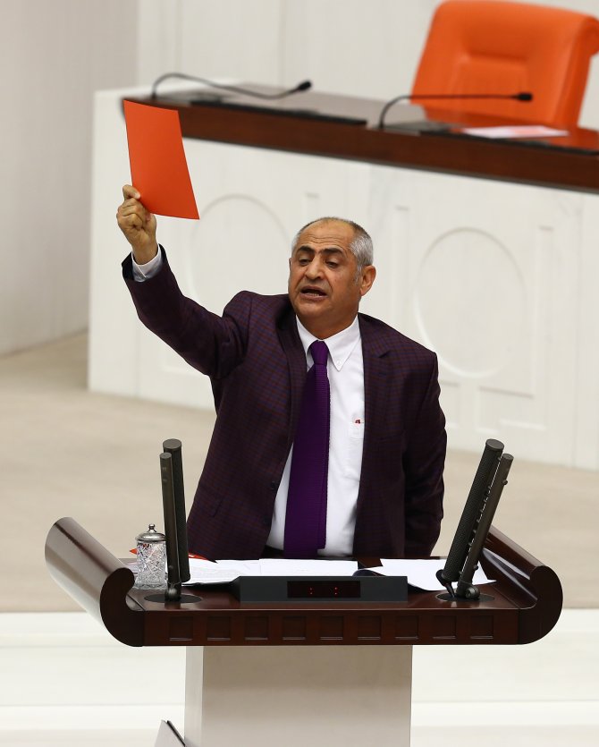 2016 yılı bütçesi TBMM Genel Kurulunda