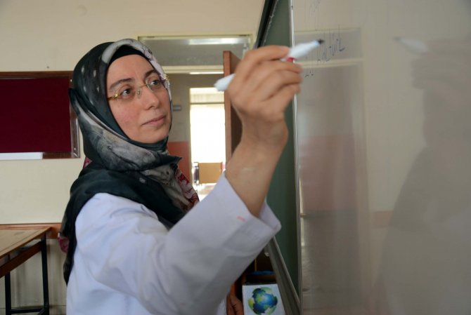 28 Şubat mağduru öğretmenler yaşadıklarını unutamıyor