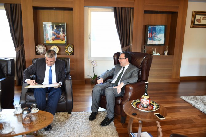 Akhisar Belediyespor kafilesi Ankara'ya gitti