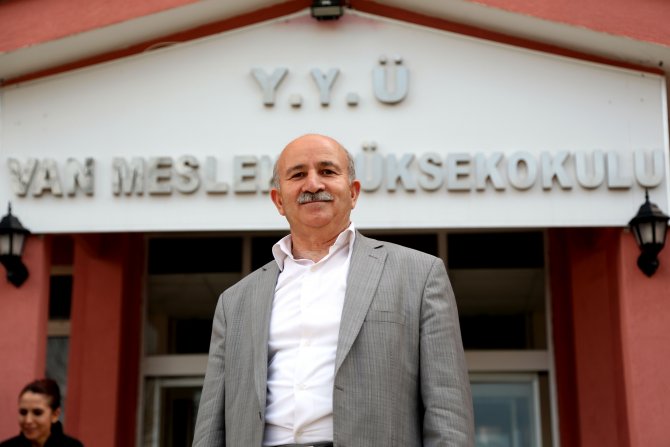 Başörtüsü yürüyüşüne destek verdi, hayatı değişti