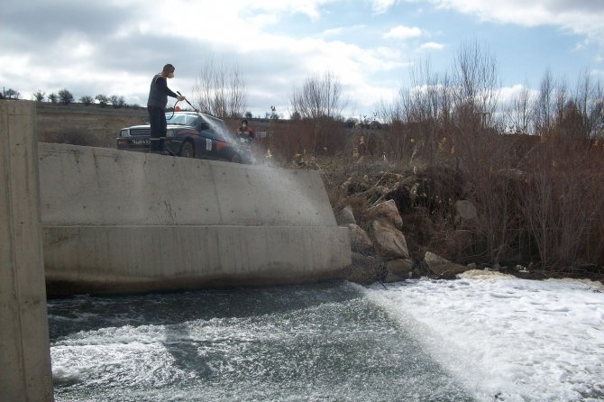 Beyşehir'de larva mücadelesi erken başladı
