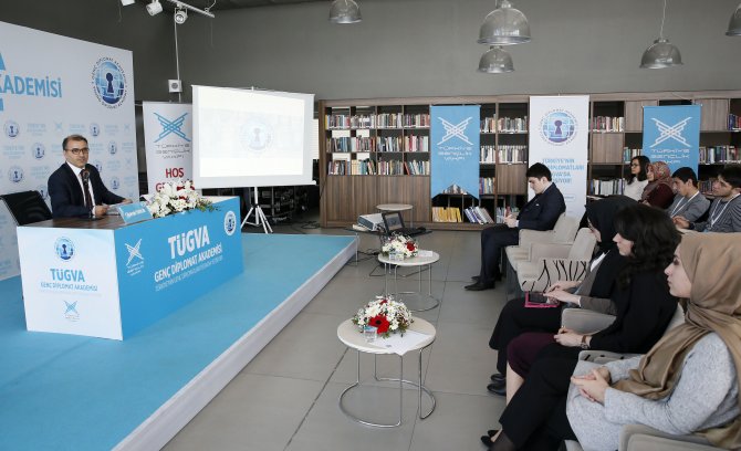 TÜGVA Genç Diplomat Akademisi