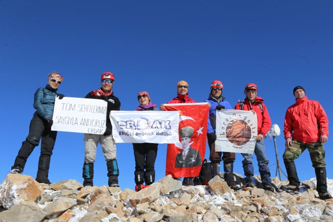 Şehitleri Bolkar Dağları'nın zirvesinde andılar