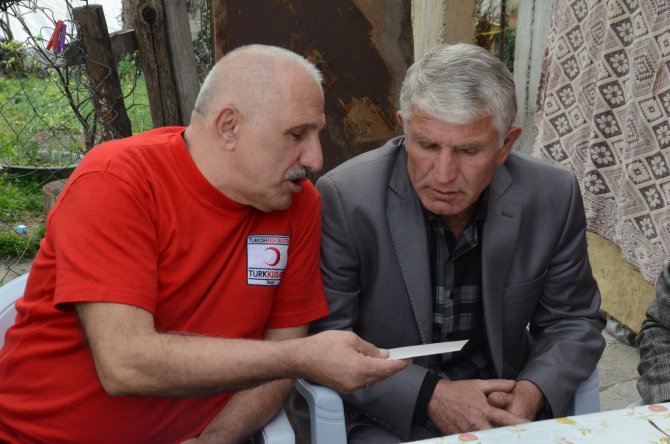 Hayırseverden şehit ailesine destek