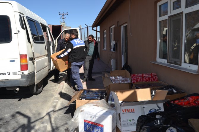 Kargo tırında kaçak sigara sevkiyatı